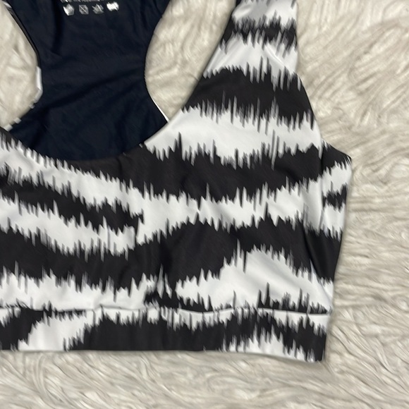 NWT Terez Black White Zebra Patterned Swim Bikini Top - Picture 5 of 9